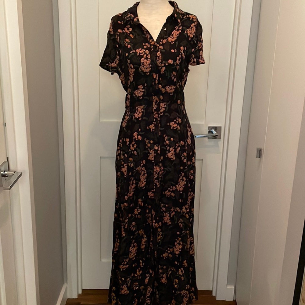Zara short sleeve floral maxi dress with pockets
